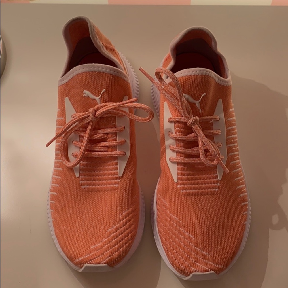 Puma Runners - Picture 2 of 4